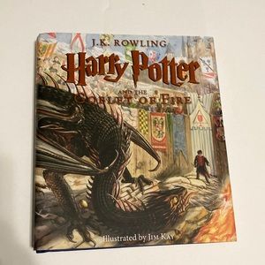 Illustrated Harry Potter and the Goblet of Fire + Flying Broomstick Necklace